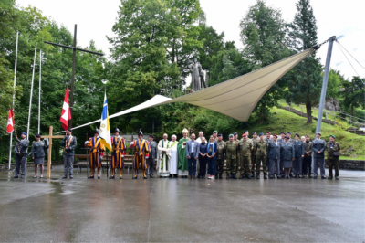 Gruppenphoto auf dem Pilgerplatz